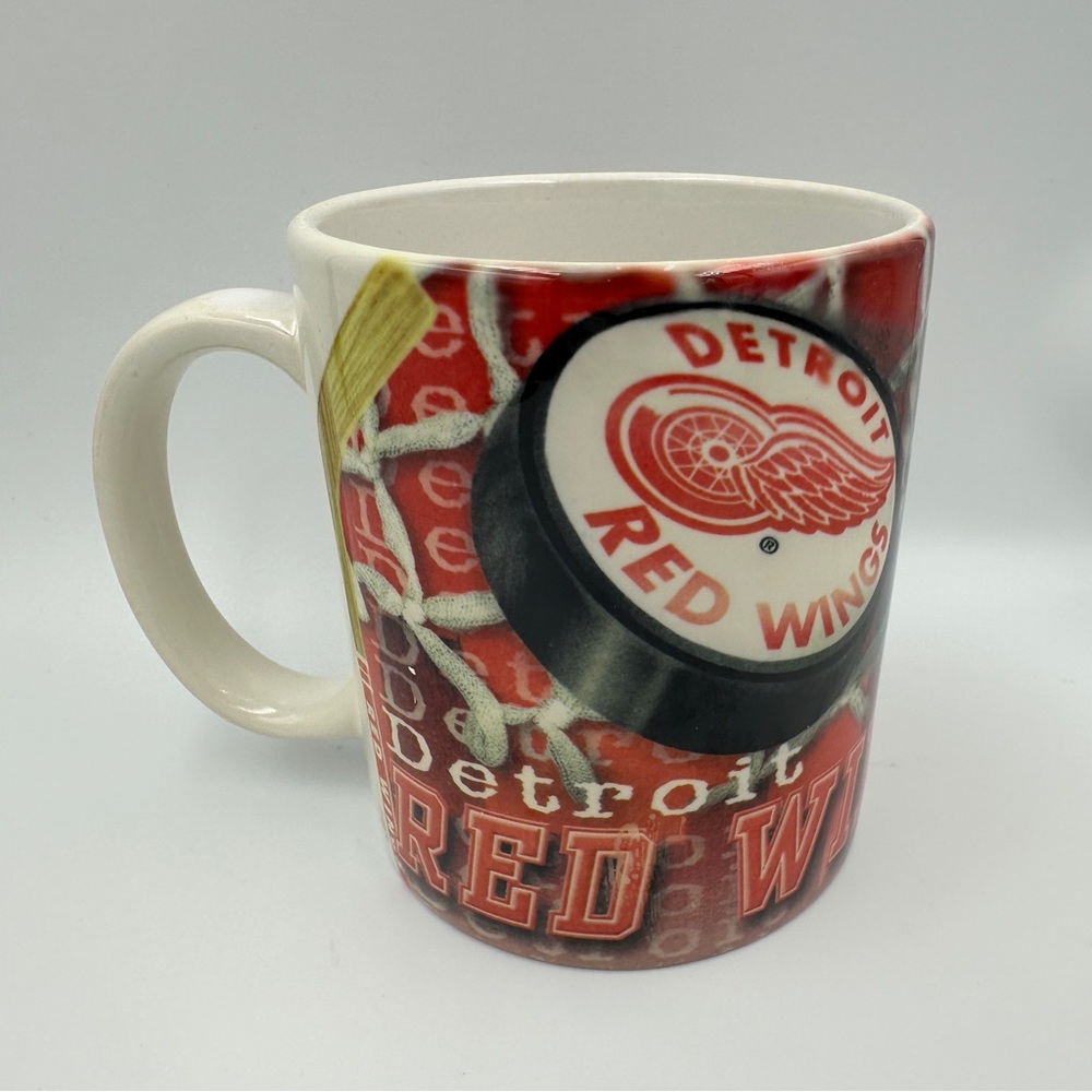 1996 Detroit Red Wings Ceramic NHL Hockey Coffee Mug Cup